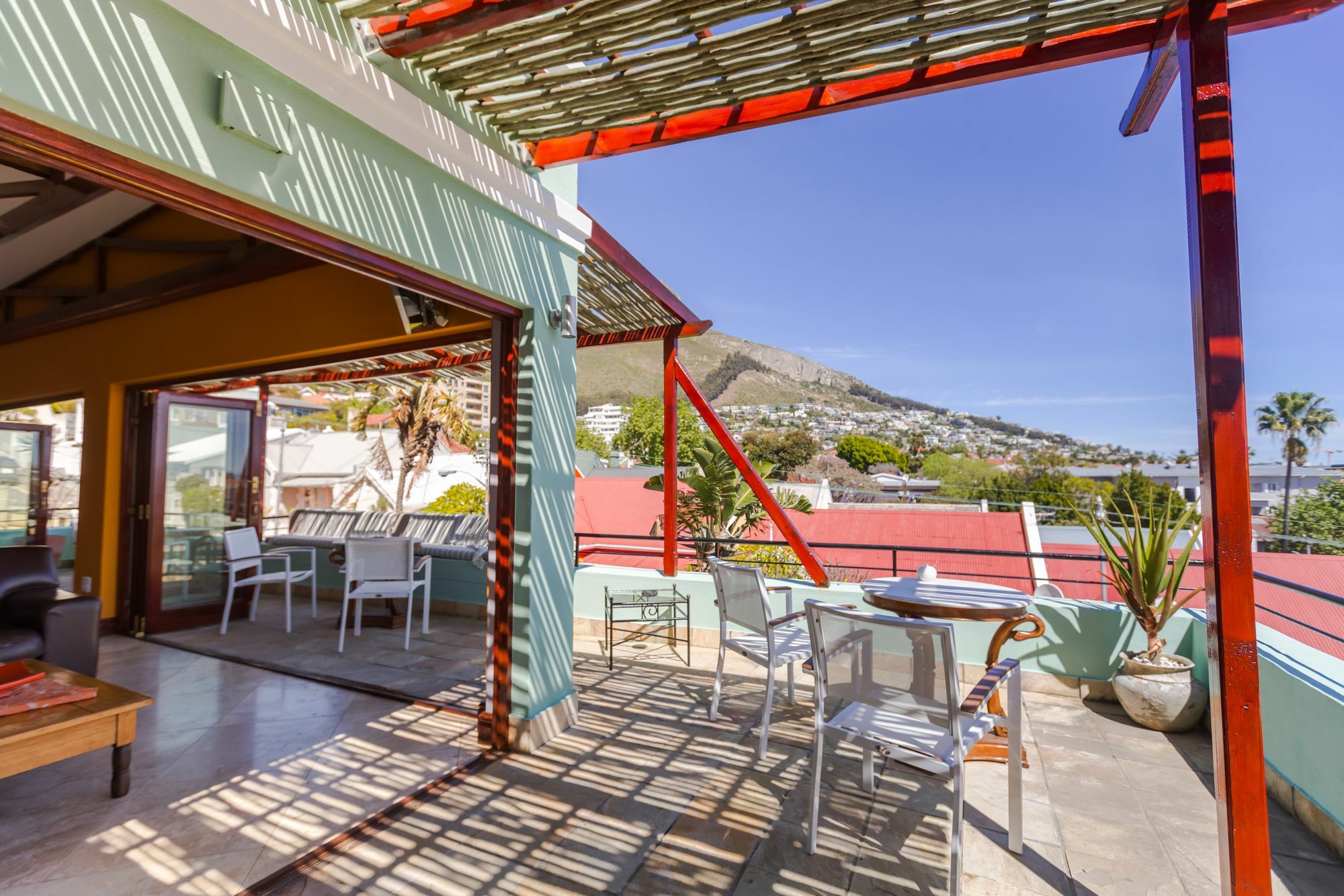 Sweet Ocean View Guesthouse Κέιπ Τάουν Εξωτερικό φωτογραφία